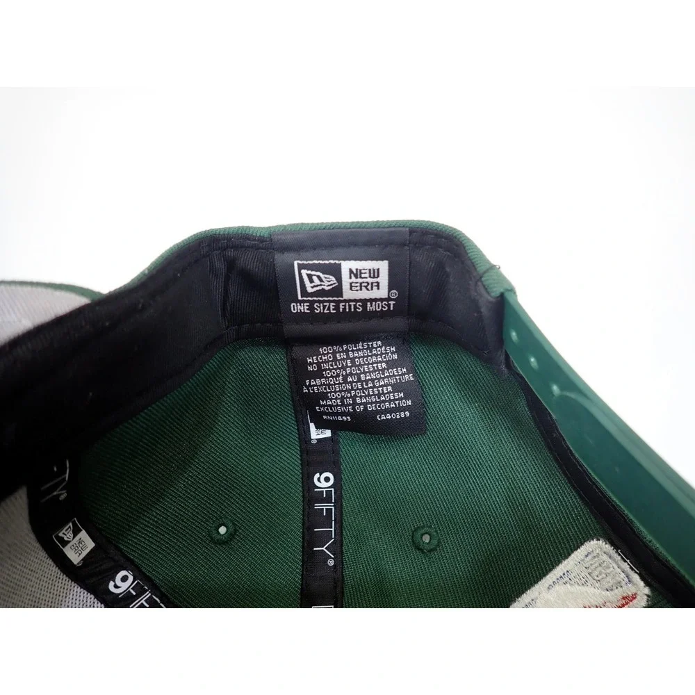New‎ Era 9FIFTY Milwaukee Bucks NBA Draft Snapback Hat Green Flat Bill
